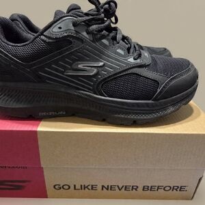 Skechers Men's Black Running Shoes